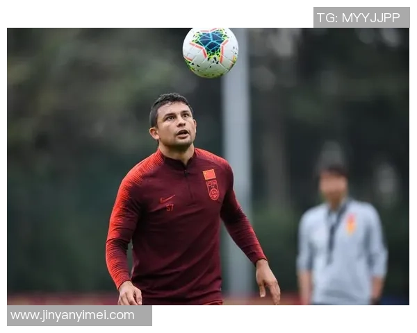 南京足球队荣登耐力排行榜首位引领全国足球新风潮