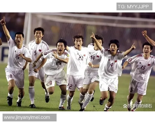 中国足球队最佳阵容的历史回顾与未来展望分析