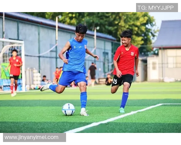 停战足球:在绿茵场上追寻和平的希望与团结的力量 停战足球:在绿茵场上追寻和平的希望与团结的力量