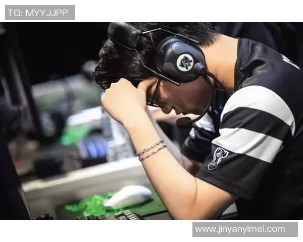 和平精英热议IG战队配合问题引发玩家热烈讨论与反思